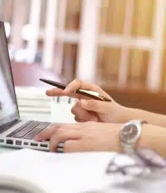 Utiliser le marketing numérique pour améliorer la présence en ligne des petites entreprises